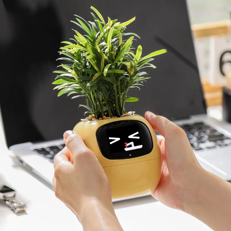 IVY AI Pot Planter